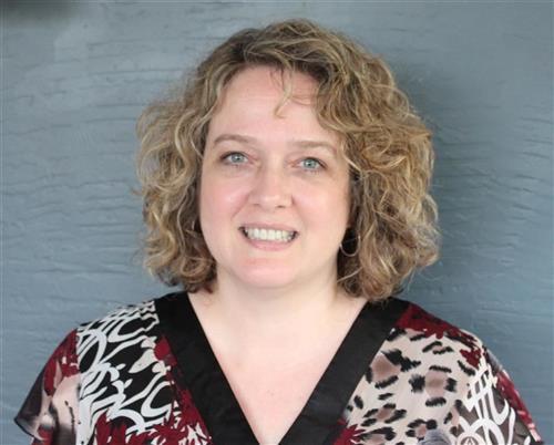 Student Debbie Chats About Meaningful Connections With